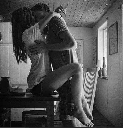 Kiss her