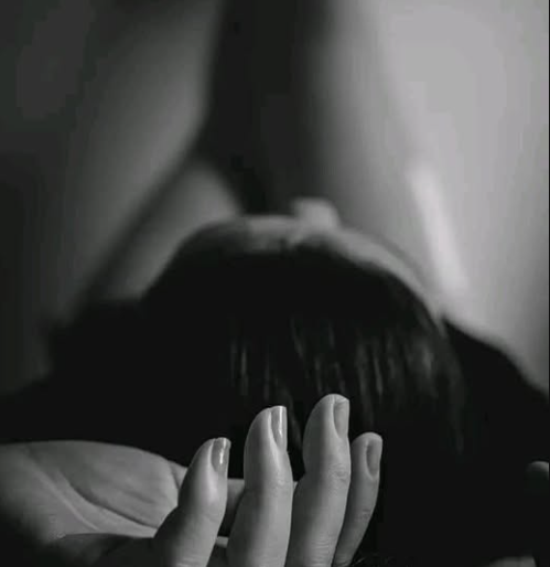 There are dreams so delusional and deep that make us live them intensely