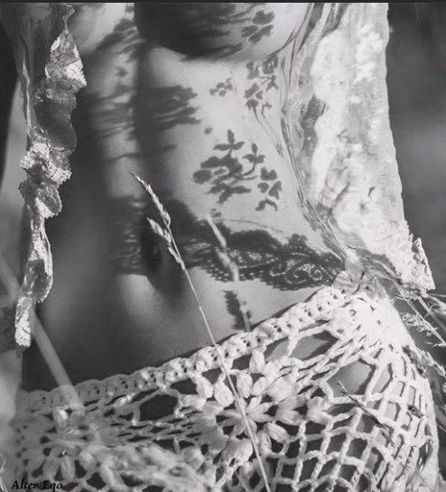 "When desires accumulate... the soul is always soaked..." Amante de las letras. . .